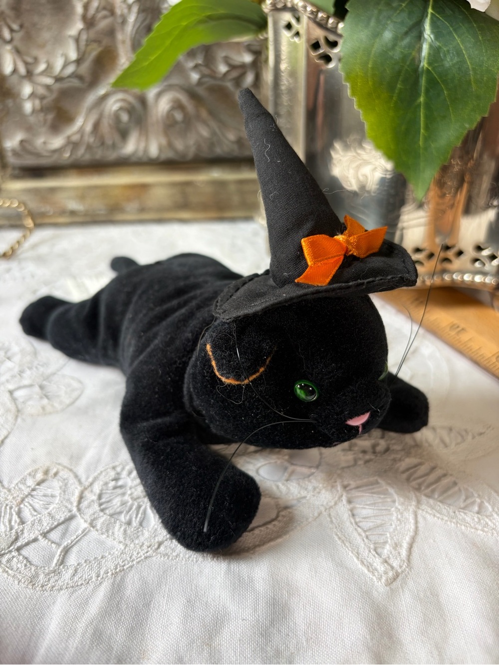 Black kitty cat Halloween beanie stuffed animal